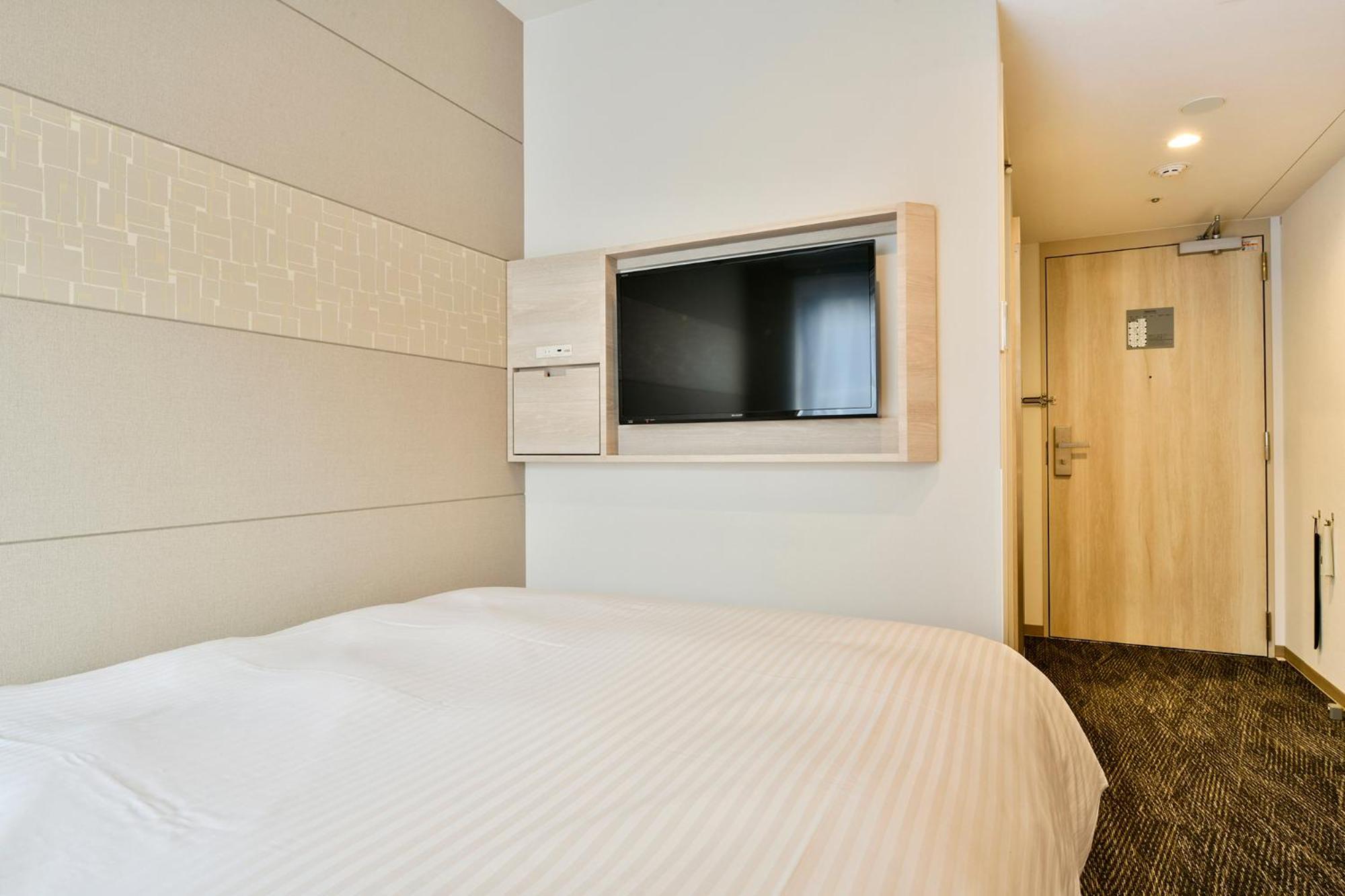 Vessel Inn Chiba Station Exterior foto